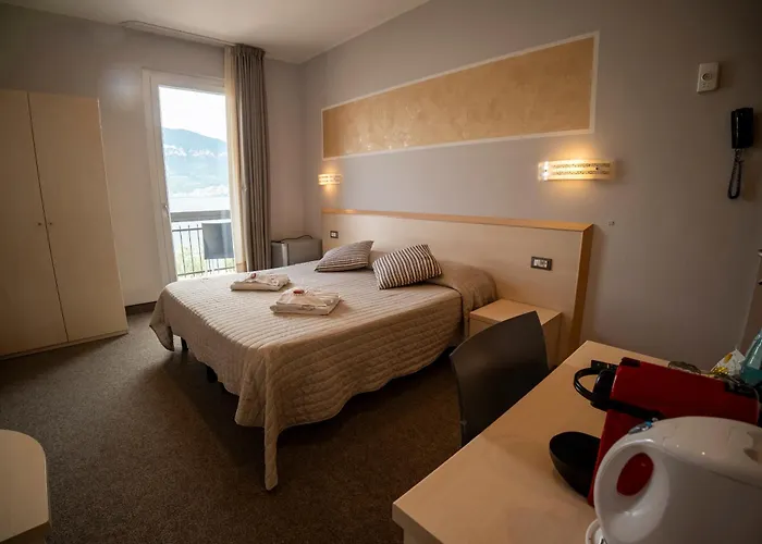 Garni Rosmari 호텔 브렌조네 술 가르다