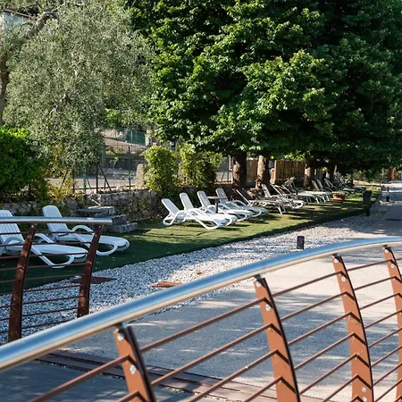 Garni Rosmari