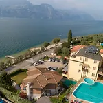 Garni Rosmari Hotel 2*