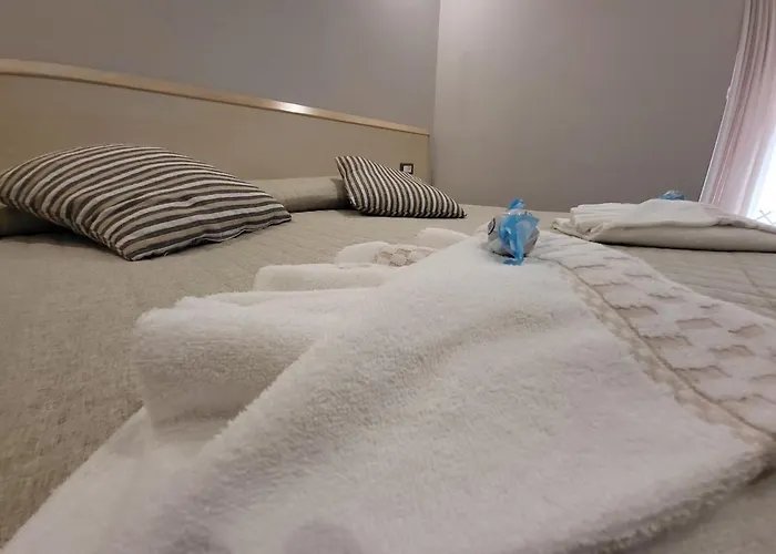 Garni Rosmari 2* برنزوني سول جاردا